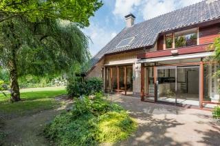 Detached Villa with Garden in the Heart of Nijkerk - Image 38