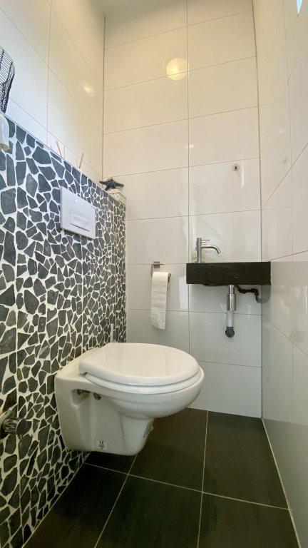Furnished Family Home with Garden - Image 7