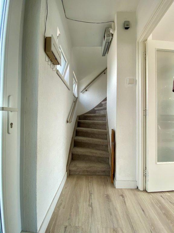 Furnished Family Home with Garden - Image 8