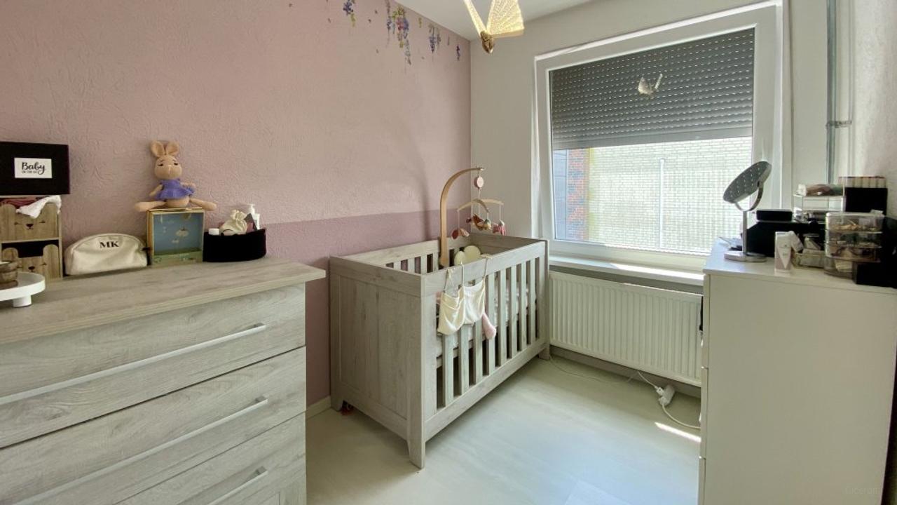 Furnished Family Home with Garden - Image 13