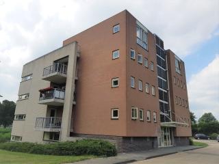 Zonnig 3-kamerappartement met balkon - Afbeelding 3