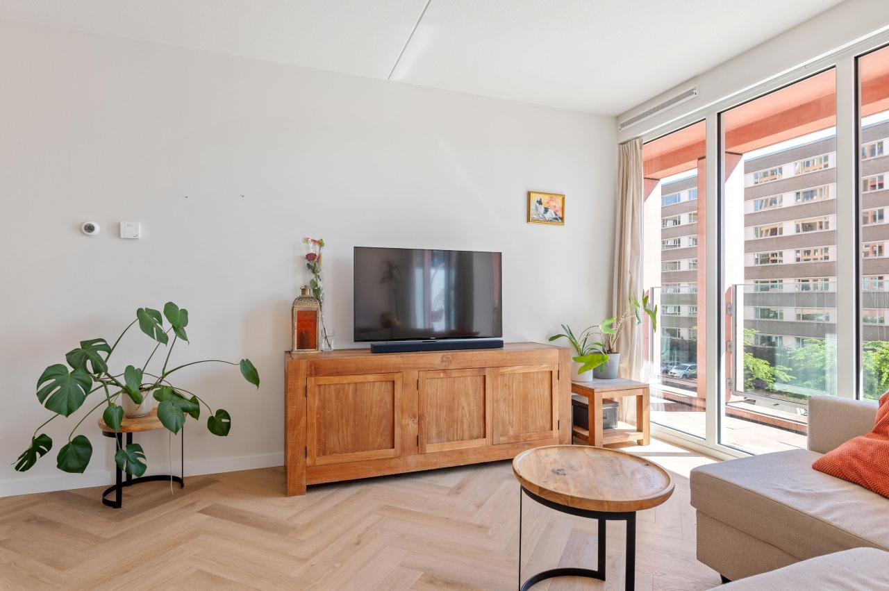 Sunny 1-Bedroom Apartment in Bosch en Vaart - Image 5