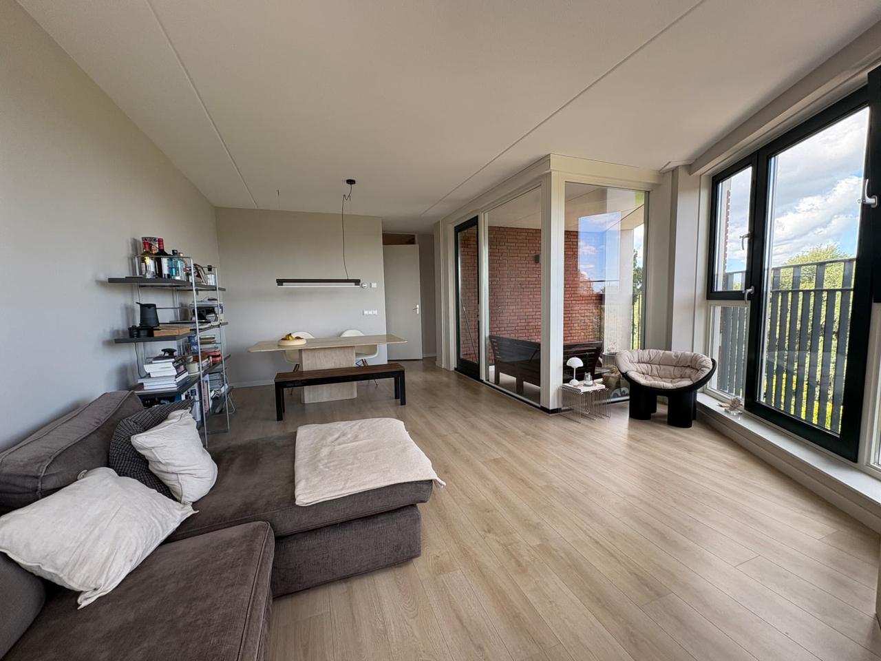 91 m² appartement vlak bij Kralingse Plas - Afbeelding 2