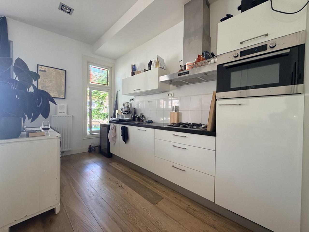 75 m² Apartment with Large Balcony in Utrecht - Image 9