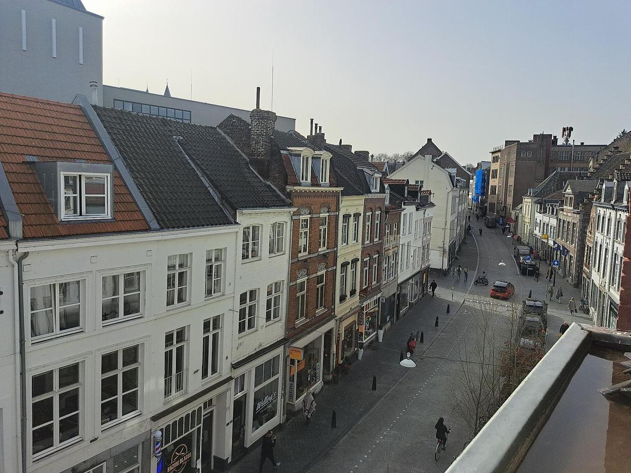 97 m² apartment on the Markt in Maastricht - Image 1
