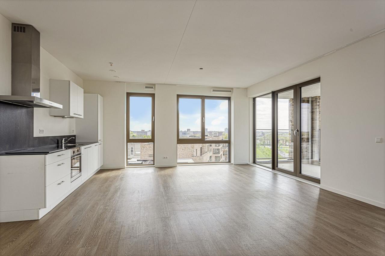 3-slaapkamerappartement met terras in Diemen - Afbeelding 2
