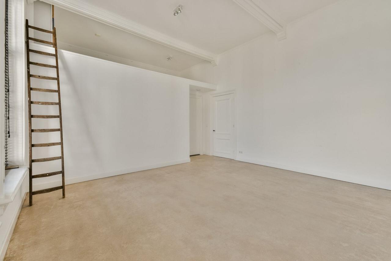 Living on the Nieuwe Gracht with an elevator - Image 16