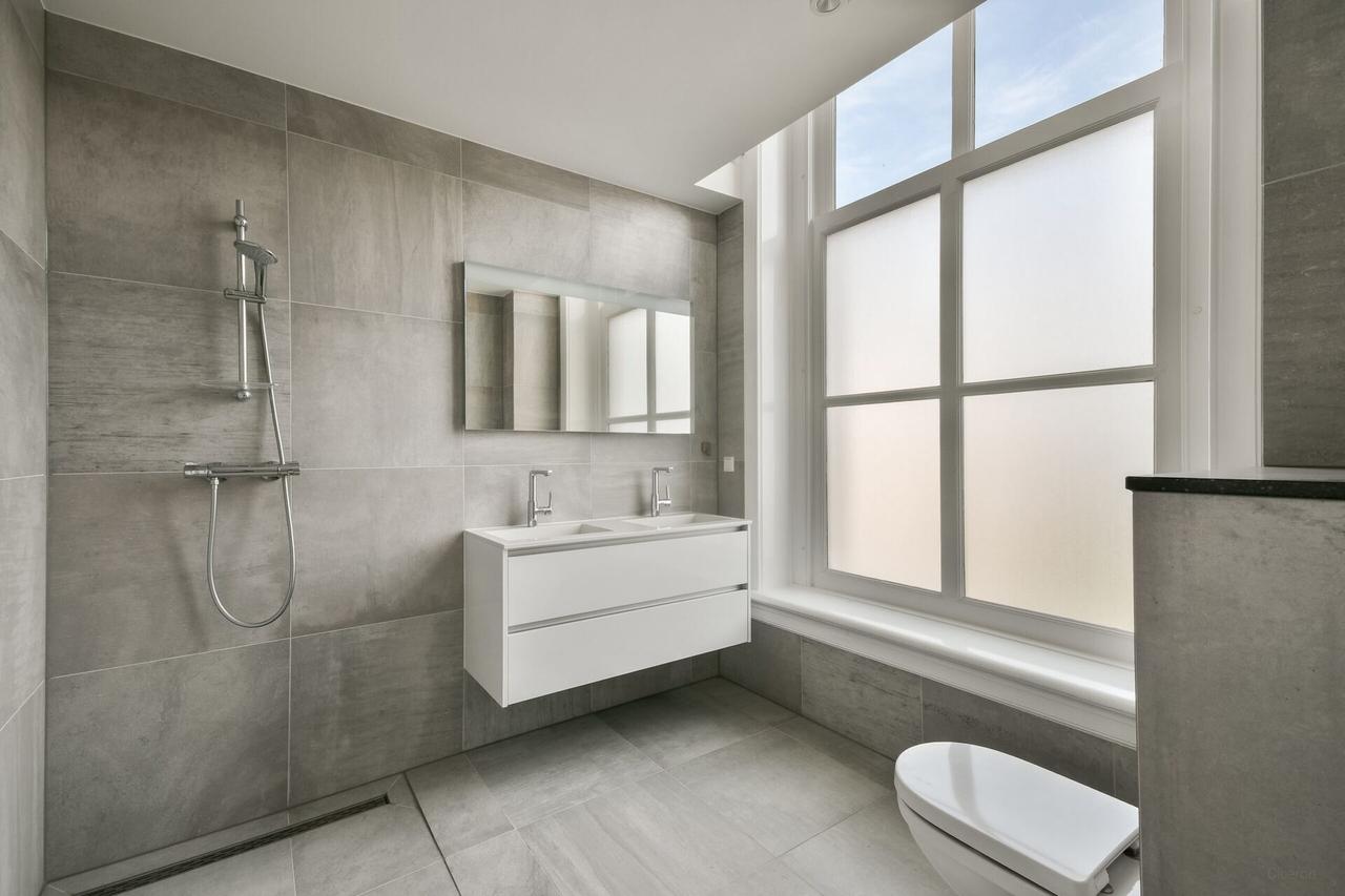 Living on the Nieuwe Gracht with an elevator - Image 20