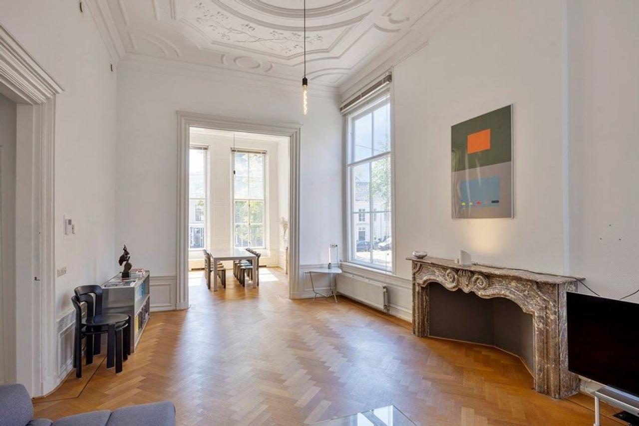 122 m² appartement met 2 slaapkamers - Afbeelding 1