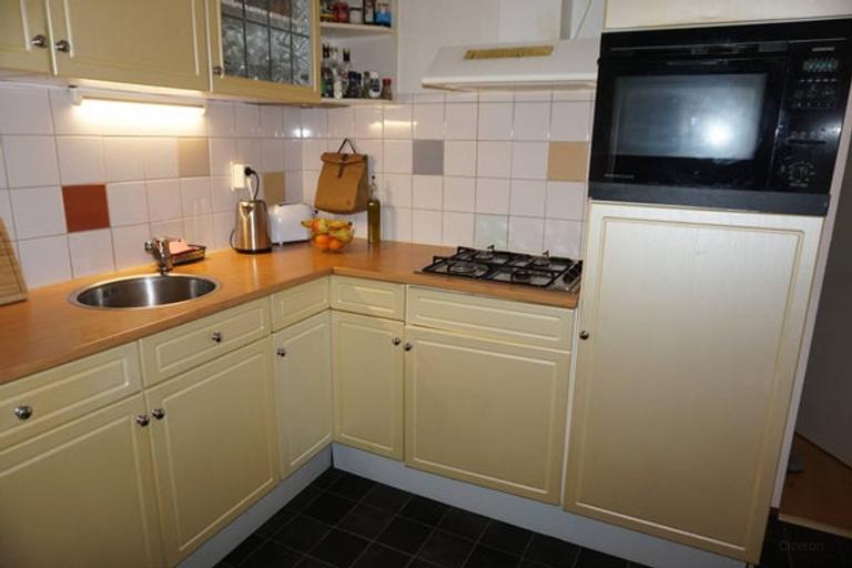 43 m² 2-Bedroom Apartment in Delft - Image 3