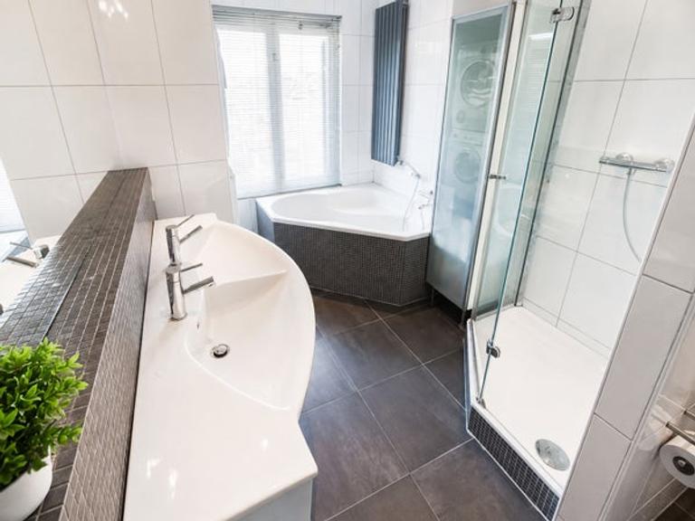 Gemeubileerd appartement met dakterras - Afbeelding 6