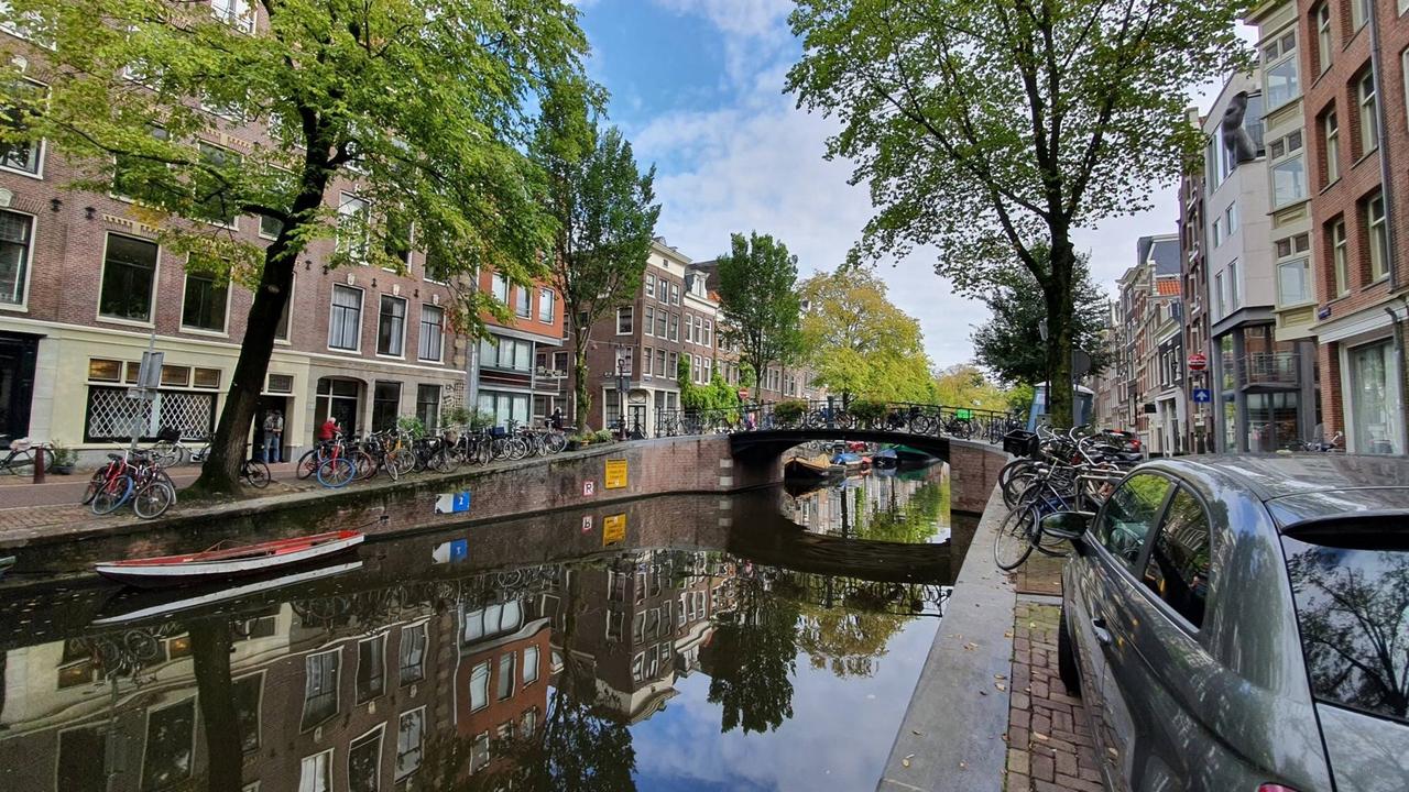 Dakterras en 3 slaapkamers aan de Bloemgracht - Afbeelding 2