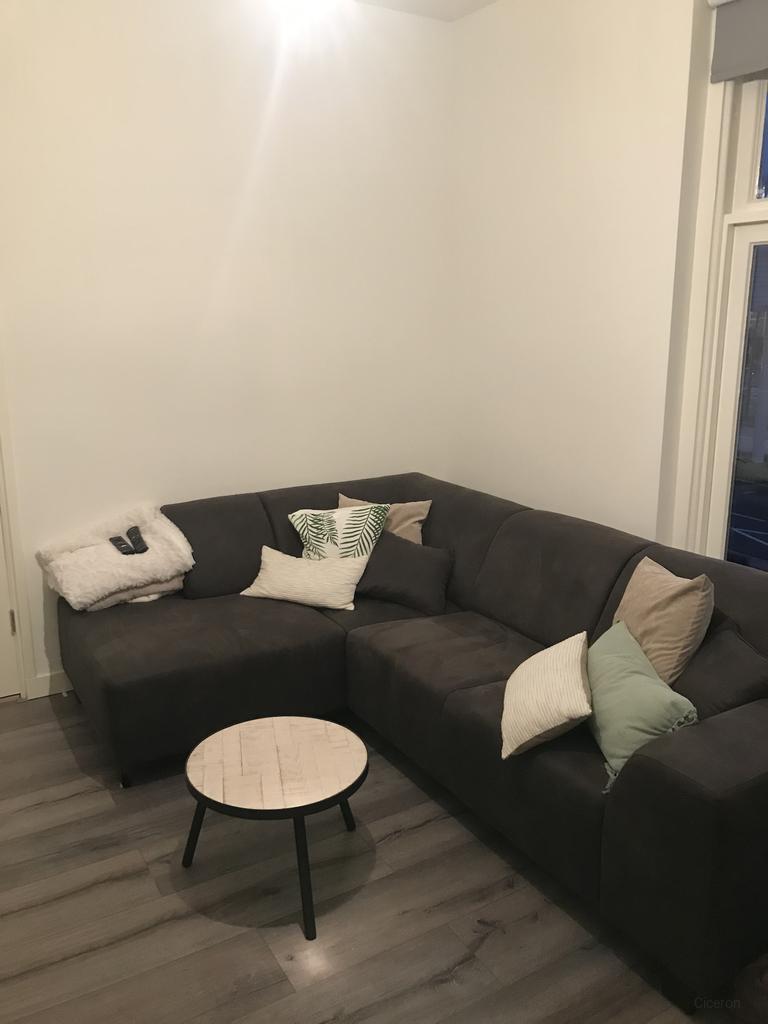 Compact 1-Bedroom Apartment with Internet - Image 3
