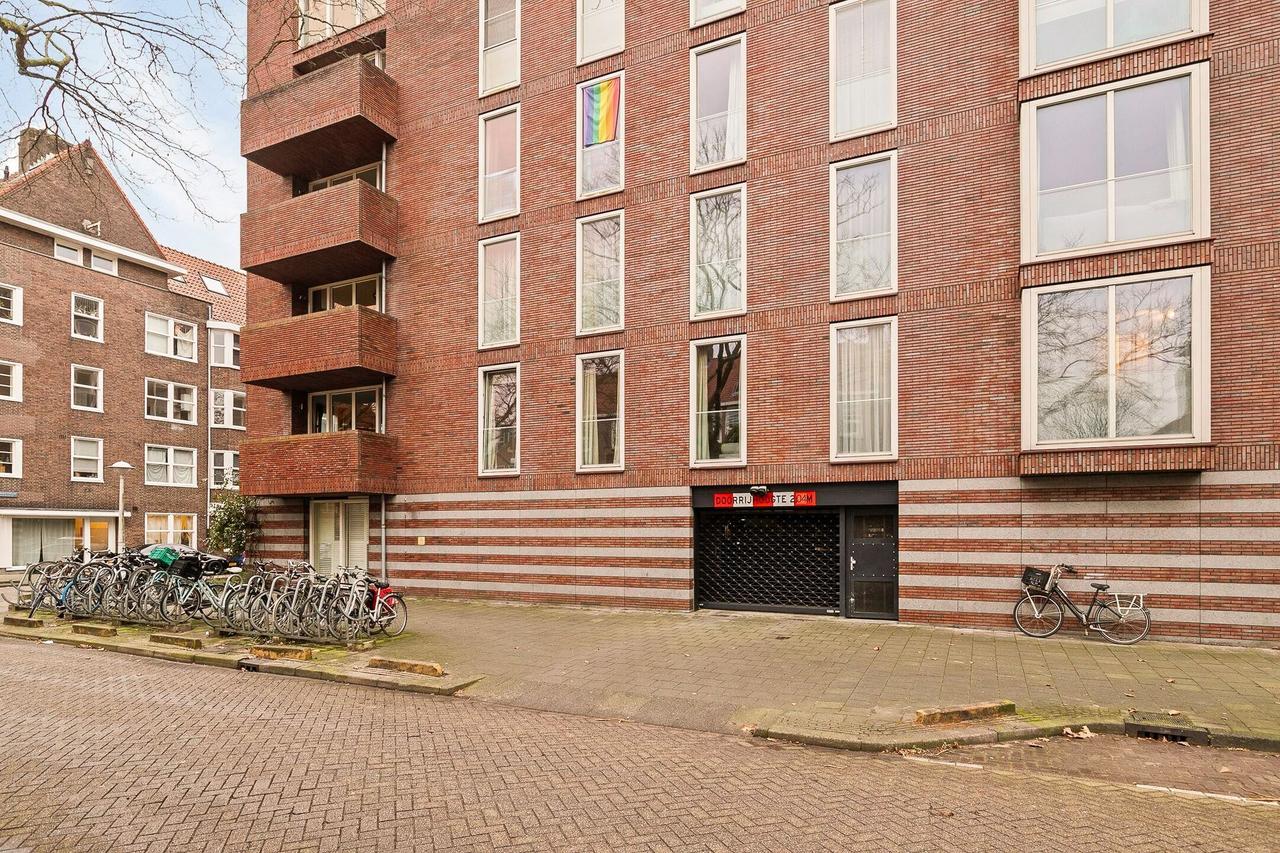 131 m² appartement met 4 slaapkamers - Afbeelding 24
