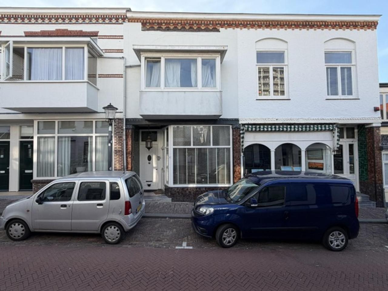 A+ benedenwoning met terras in hartje Zandvoort - Afbeelding 1