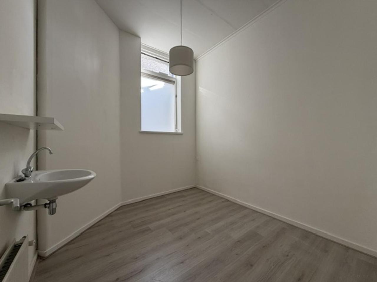 A+ benedenwoning met terras in hartje Zandvoort - Afbeelding 21