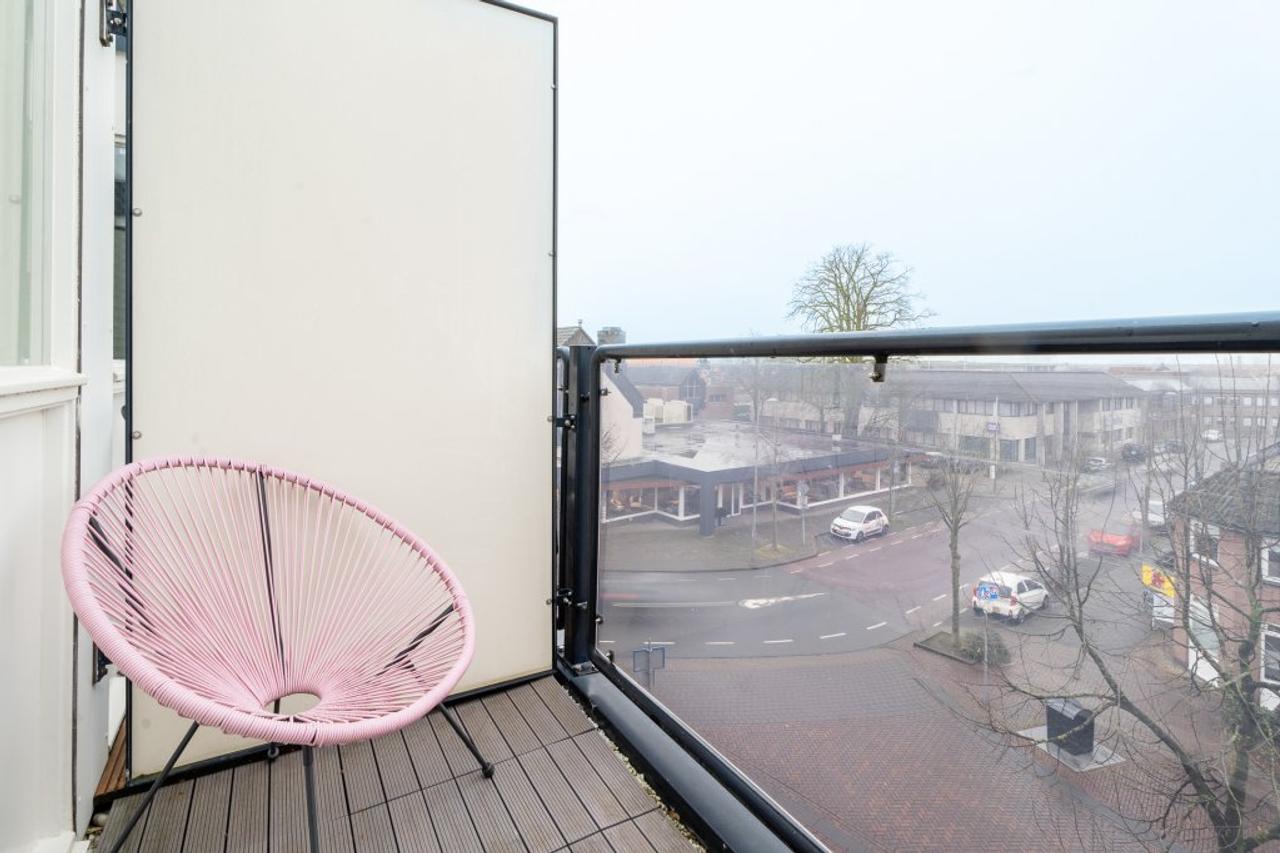 Furnished Apartment with Balcony in City Center - Image 14