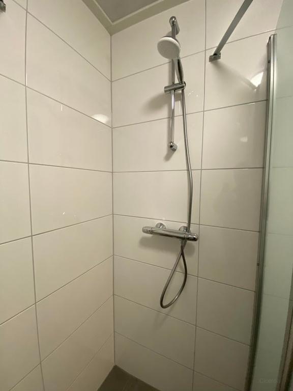 Lichte kamer van 25 m² in hartje Apeldoorn - Afbeelding 11