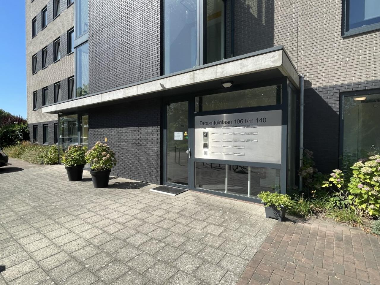 95 m² apartment with terrace in Vleuten - Image 2