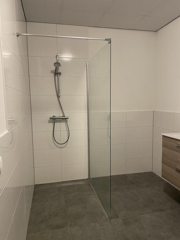 Gasloos appartement met patio in Maaswaard - Afbeelding 9