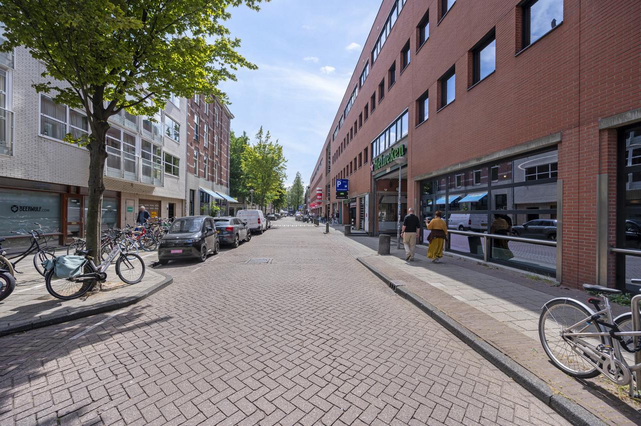 Gemeubileerd 3-kamerappartement in De Pijp - Afbeelding 21