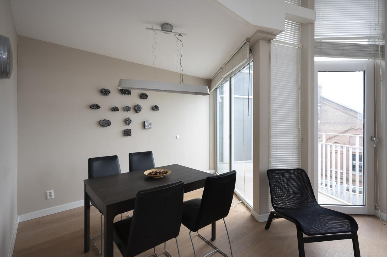 Licht 2-kamerappartement met balkon in Oostpoort - Afbeelding 3