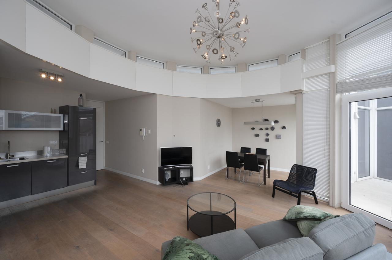 Licht 2-kamerappartement met balkon in Oostpoort - Afbeelding 6