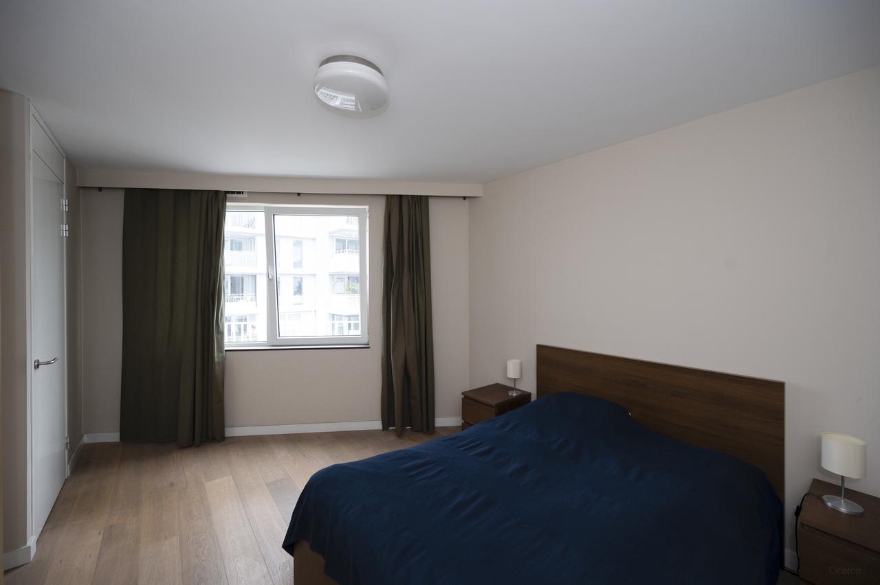 Licht 2-kamerappartement met balkon in Oostpoort - Afbeelding 11