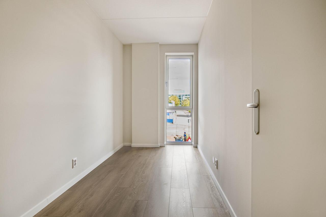 3-kamerappartement met balkon in Hyde Park - Afbeelding 13