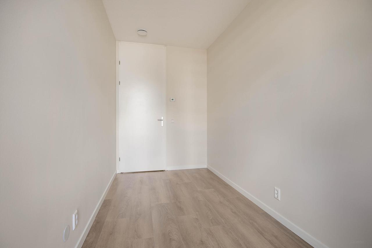 3-kamerappartement met balkon in Hyde Park - Afbeelding 14