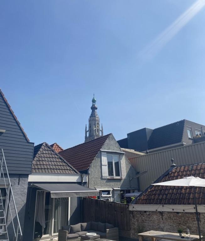Ruim dakterras midden in centrum Breda - Afbeelding 13