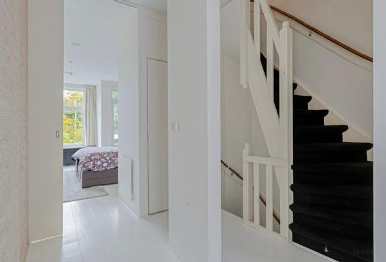 Three-Storey Home with Roof Terrace in Kralingen - Image 13