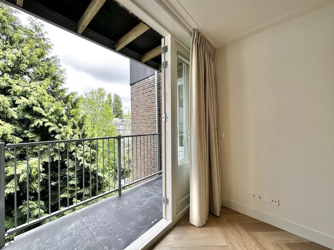 65 m² appartement met balkon in Amsterdam-West - Afbeelding 12