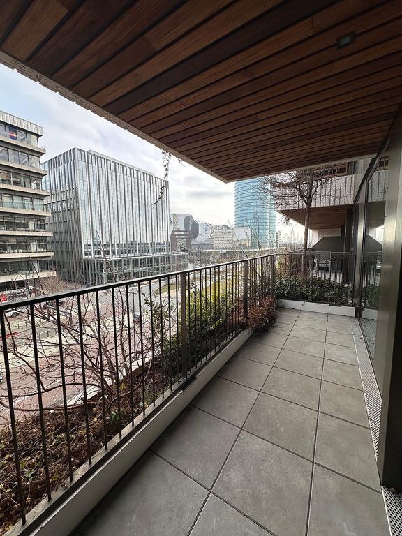 90 m² with 2 Bedrooms and Balcony - Image 7