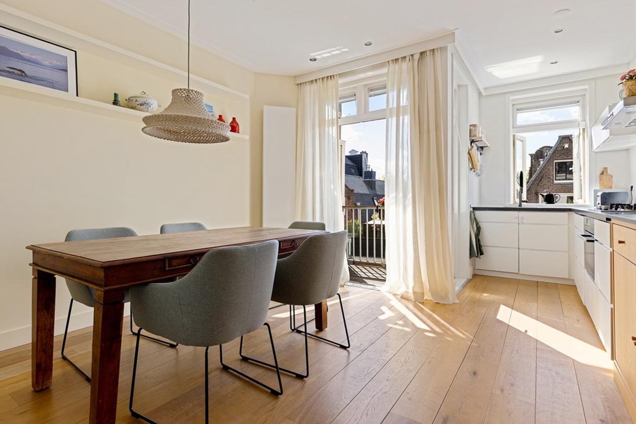 Dubbel bovenhuis met terras in de Jordaan - Afbeelding 1