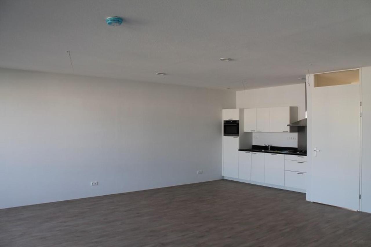 Licht 3-kamerappartement met balkon - Afbeelding 7