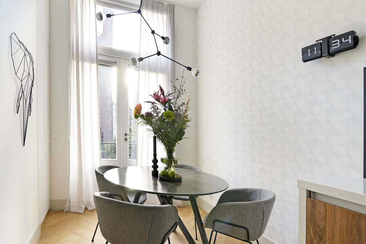 Gemeubileerd appartement met groot balkon - Afbeelding 7