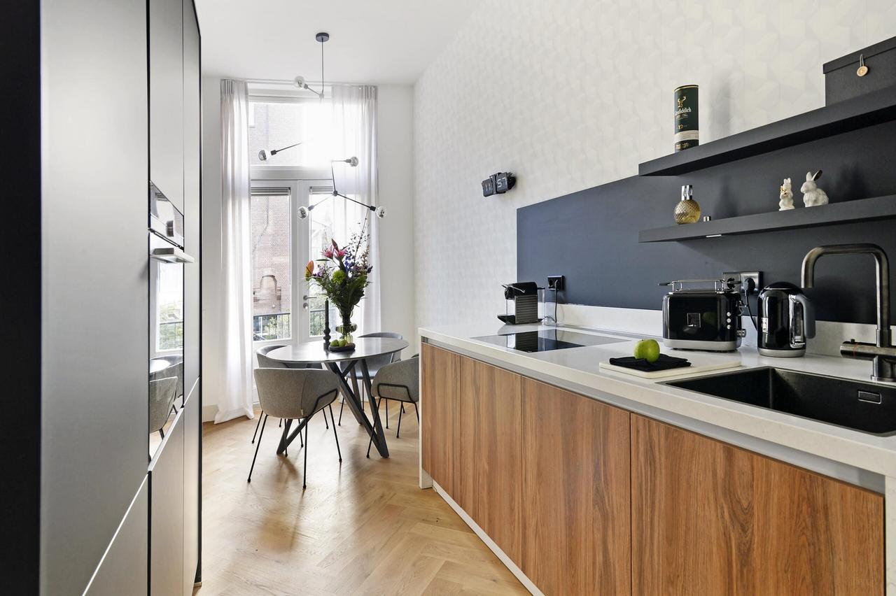 Gemeubileerd appartement met groot balkon - Afbeelding 10
