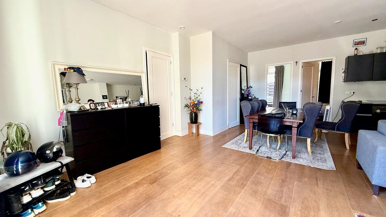 Gemeubileerd 3-kamerappartement met tuin - Afbeelding 4