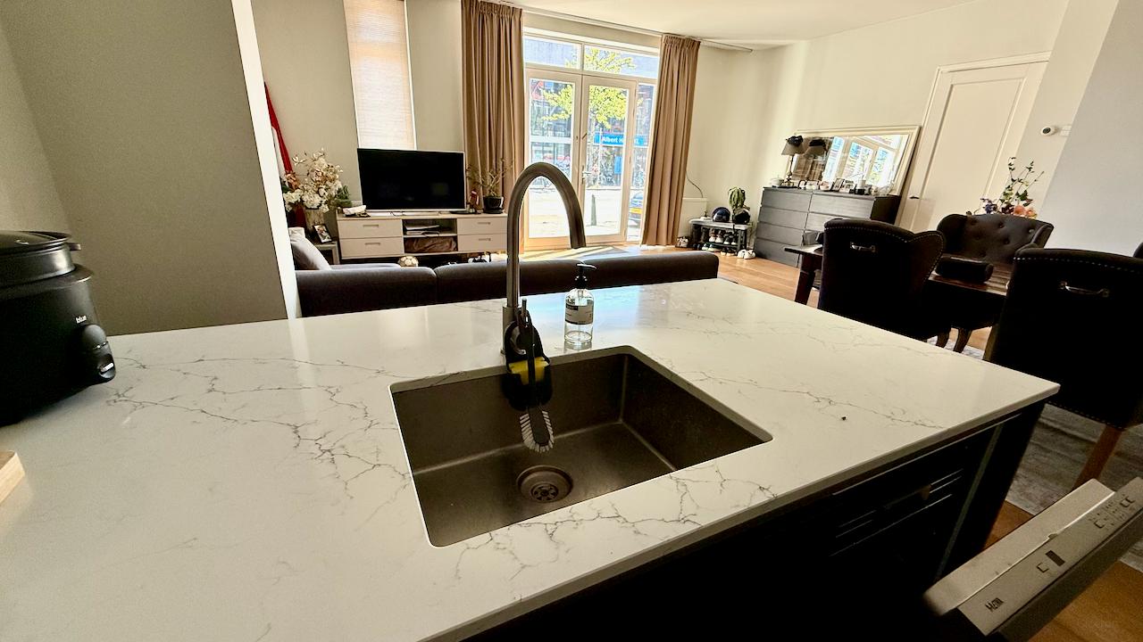 Gemeubileerd 3-kamerappartement met tuin - Afbeelding 8
