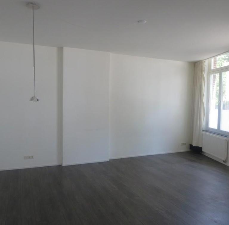 Ground floor apartment in the heart of Maastricht - Image 4