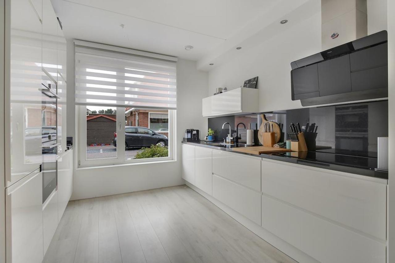 Hoekwoning met 3 slaapkamers en tuin - Afbeelding 6