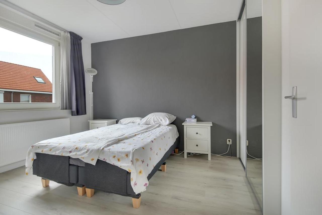 Hoekwoning met 3 slaapkamers en tuin - Afbeelding 7