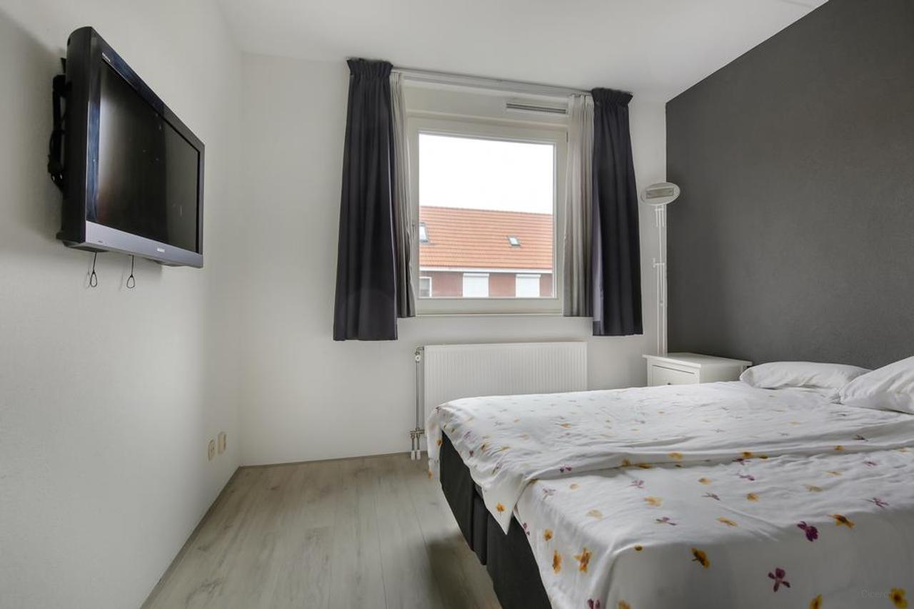 Hoekwoning met 3 slaapkamers en tuin - Afbeelding 8