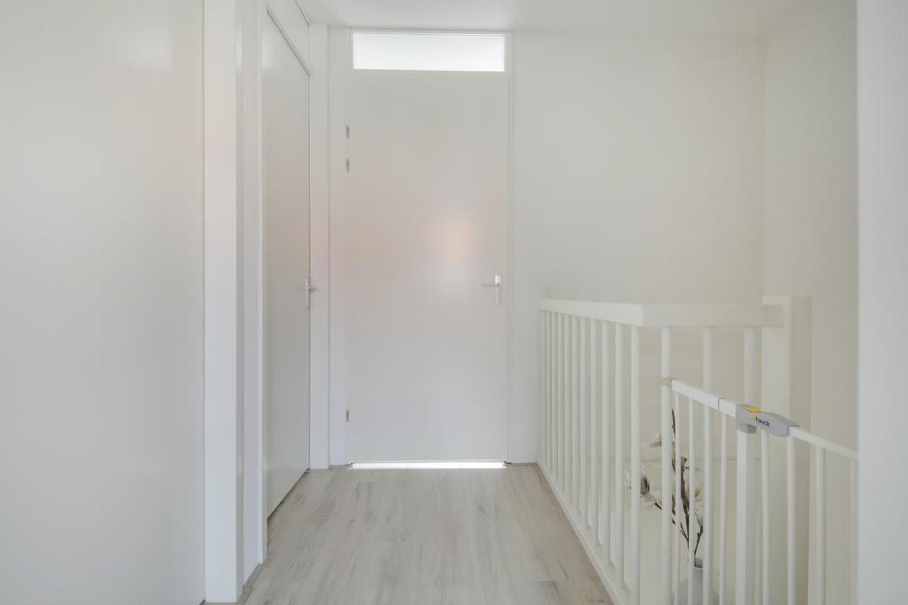 Hoekwoning met 3 slaapkamers en tuin - Afbeelding 13