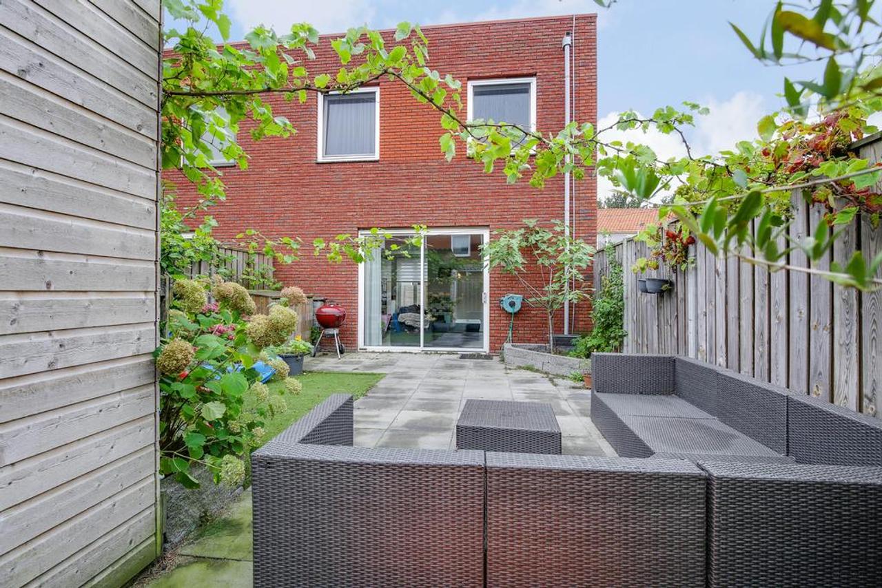Hoekwoning met 3 slaapkamers en tuin - Afbeelding 17