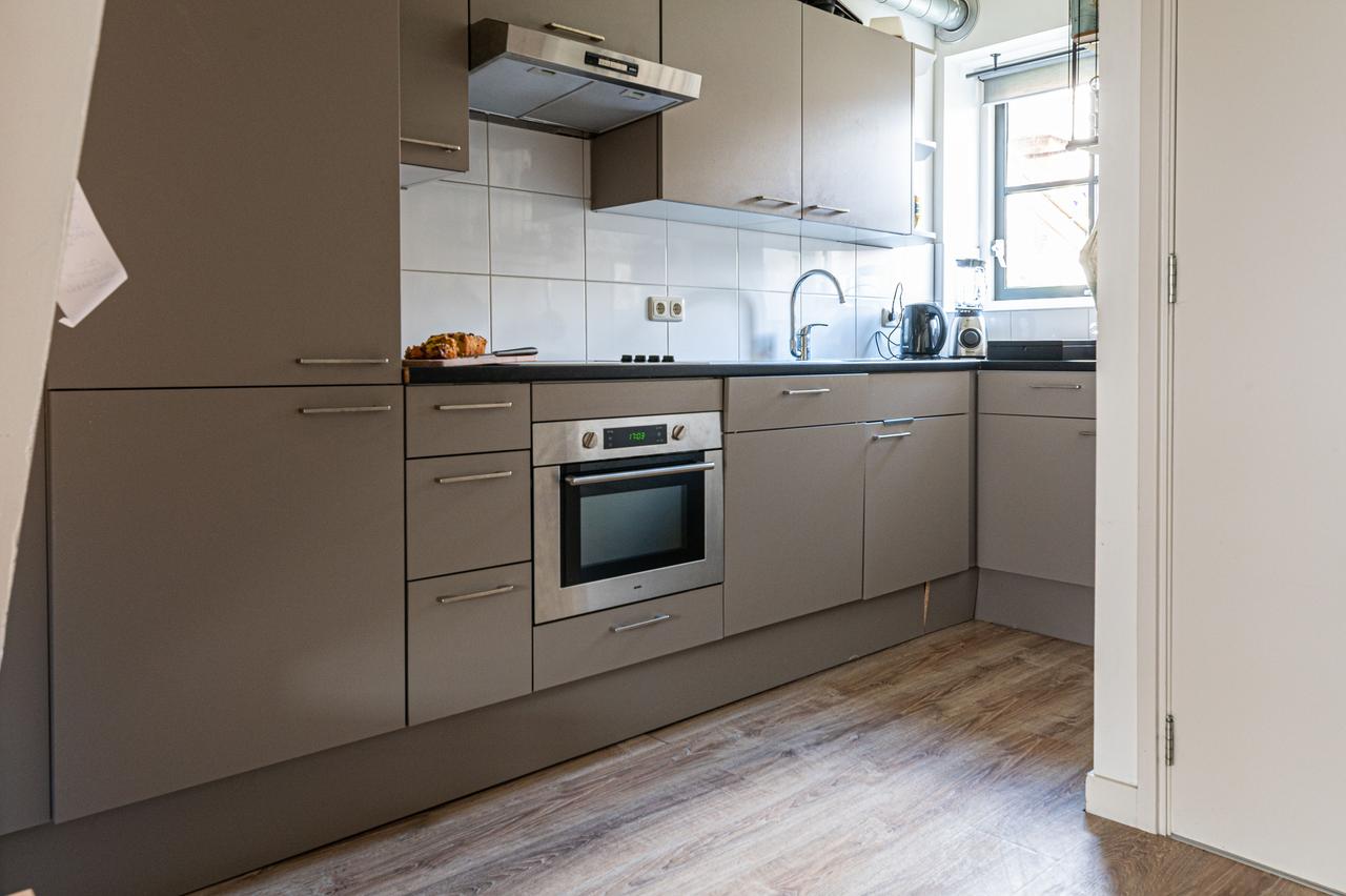 75 m² appartement met terras in hartje Sneek - Afbeelding 2