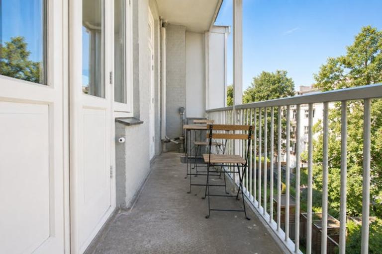 A++ Apartment with Balcony in Helmersbuurt - Image 10