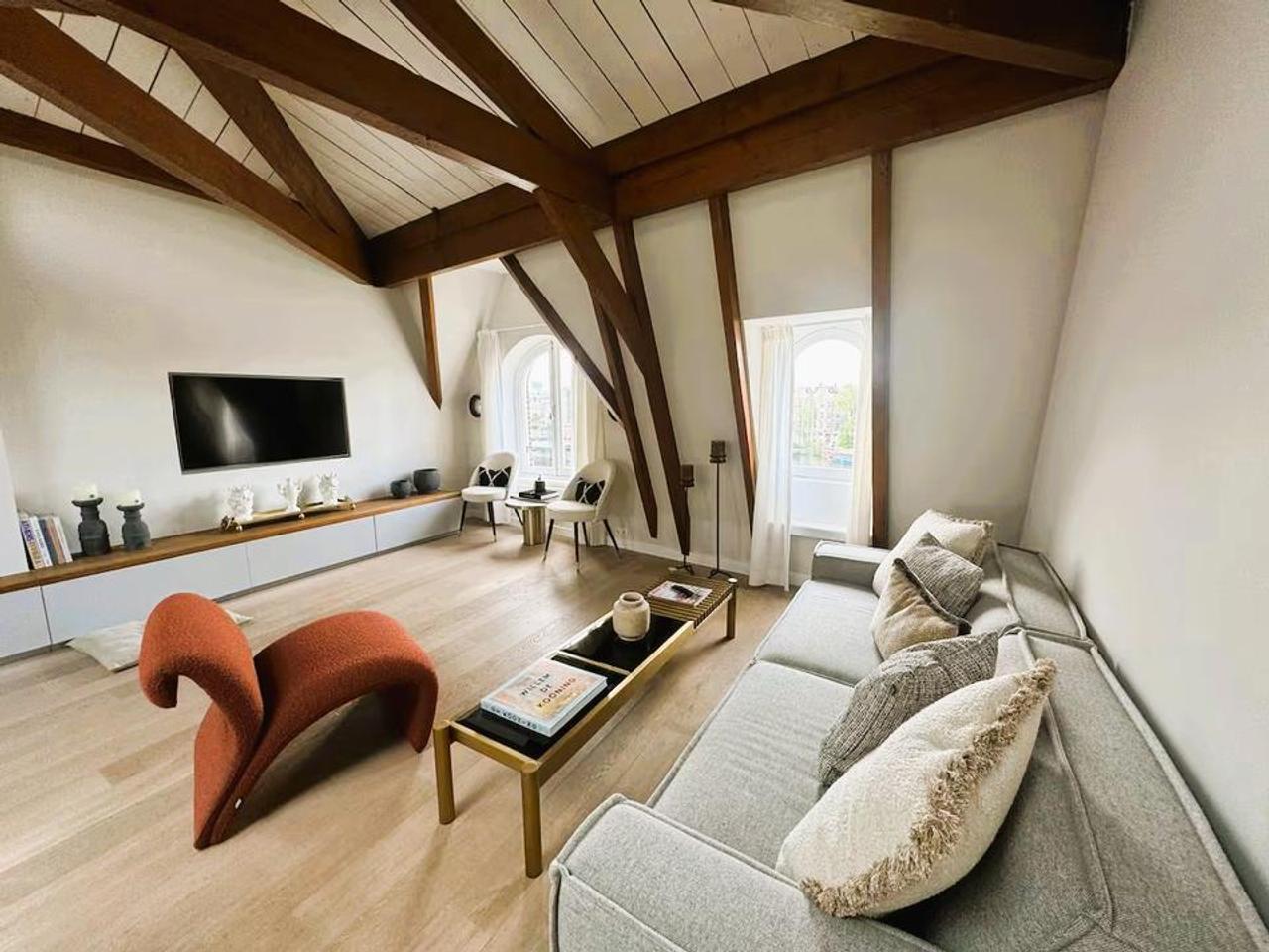 Living on the Amstel with Elevator and 3 Bedrooms - Image 2