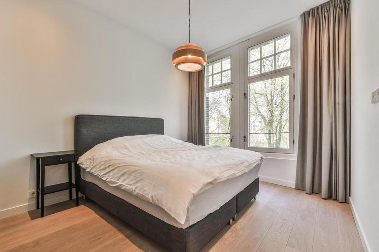 Living on the Amstel with Elevator and 3 Bedrooms - Image 10
